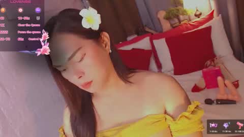 ur_sugarbabyx online show from April 12, 12:19 pm