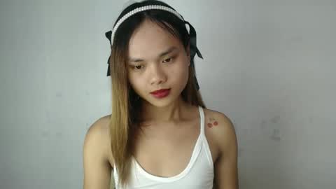 urasian_crisa online show from May 1, 8:50 am