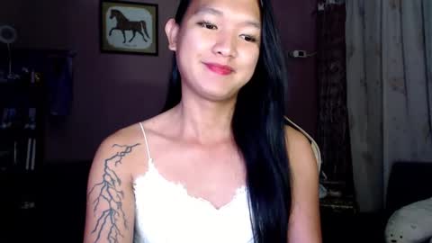 NEWRA  ALLISON online show from February 22, 9:56 am