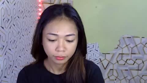 ayumi reacher online show from January 18, 7:10 pm