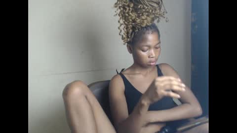 urflirtydoll online show from January 21, 8:32 pm