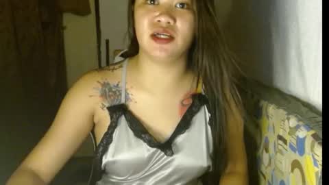 Snapshot of urfynestasian chatting on December 19, 6:23 am urfynestasian online show from December 19, 6:23 am