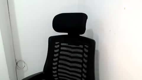 urmystical_sofie online show from March 19, 7:07 pm