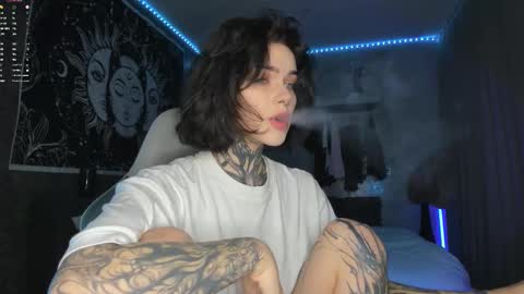 Eva online show from March 22, 6:58 pm