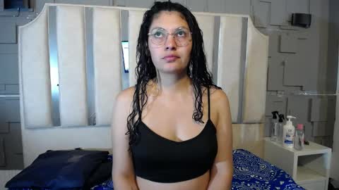 Vainilla online show from March 30, 12:32 am