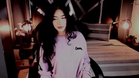 Vaioleth online show from December 20, 9:19 pm