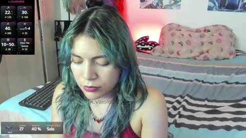 Vaiolet1314 online show from January 18, 9:49 am