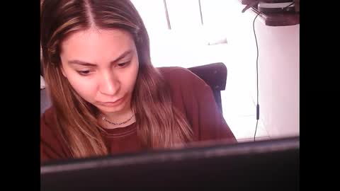 valentinaseleni24 online show from October 6, 7:18 pm