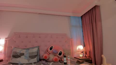 Vale Toro  online show from April 9, 3:06 pm