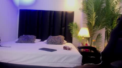 valeri_tafur online show from November 13, 11:09 am