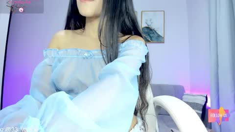 valeria online show from December 19, 8:28 am