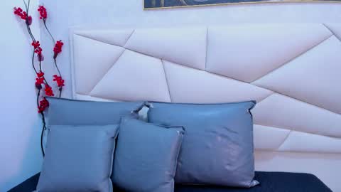 Valeria online show from March 5, 1:45 am