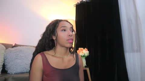 Valerie Style3 online show from March 9, 3:53 am