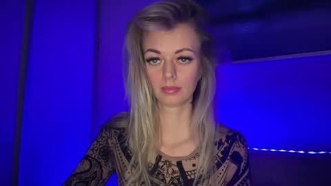 Valerie  online show from February 20, 3:24 pm