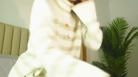 Valery swan1 online show from April 23, 3:47 am