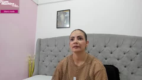 Valesskahall online show from November 4, 12:10 pm