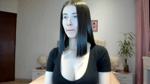 Macarena online show from November 23, 3:42 am