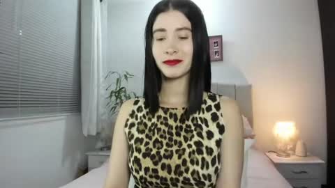Macarena online show from August 1, 2:57 am