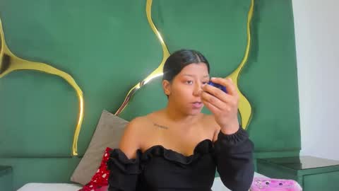 Vane online show from March 12, 8:33 pm