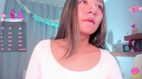 vanelope_evans_ online show from December 19, 1:25 pm