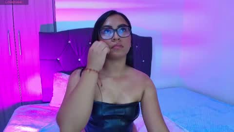 Vanesa online show from May 21, 1:25 am
