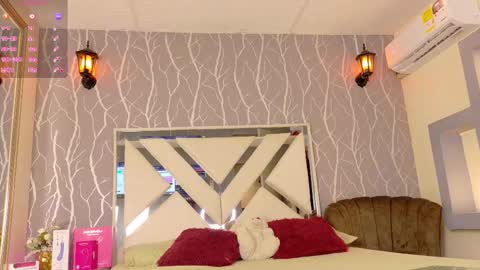    online show from March 4, 12:56 pm