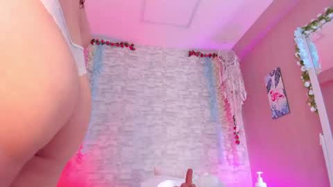 Vanessa online show from June 16, 3:46 pm