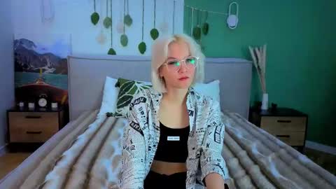 Vanessa online show from February 20, 3:13 pm