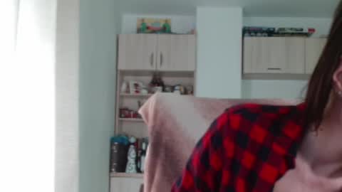 Vanessa online show from March 5, 1:29 pm