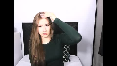 VanessaTrue online show from March 29, 4:17 pm