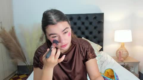 Vannesa online show from April 15, 11:38 pm