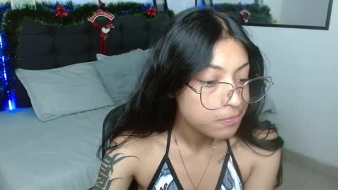 vane online show from December 13, 7:53 pm