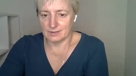 vea_motty online show from November 26, 12:06 pm