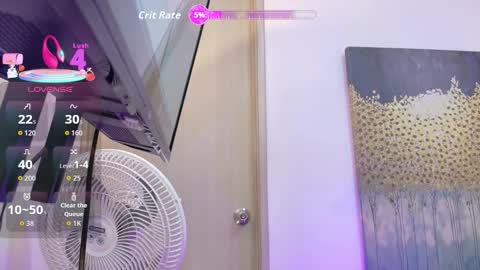 velvet_golden online show from October 29, 2:20 pm