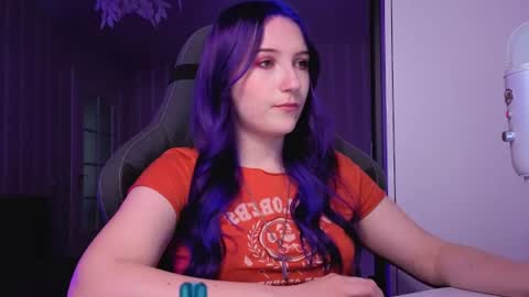 Violet online show from July 21, 9:54 am