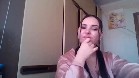 vendi rassell8855 online show from May 15, 10:18 am