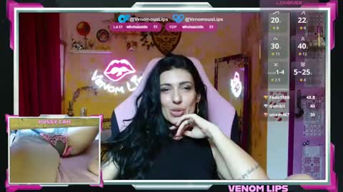 VenomLips online show from October 13, 2:42 pm