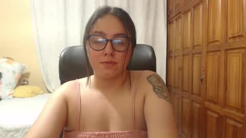 Venus online show from April 4, 4:00 am