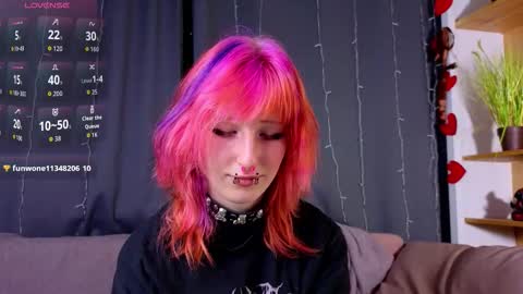 Erica online show from February 28, 11:04 pm