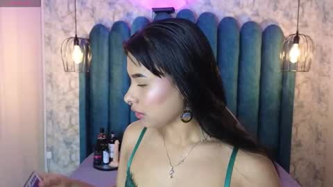 Domelipa  online show from February 24, 12:15 pm