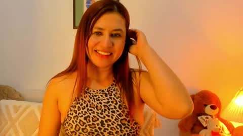 vero22rose online show from April 21, 6:42 am