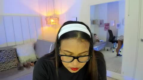 Veronica3  online show from April 9, 3:39 pm