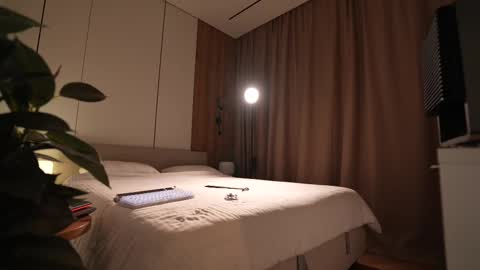 Veronica online show from March 26, 5:04 pm