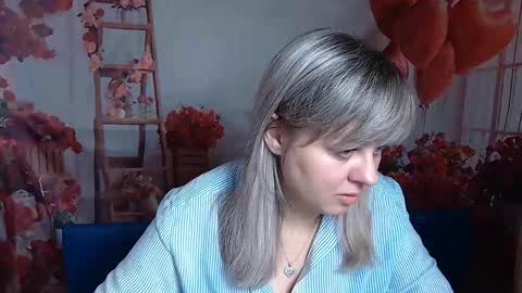 VeronicaSvitt online show from February 25, 1:42 pm