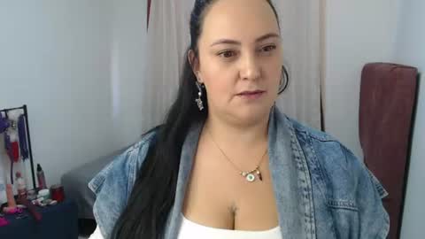 veroniicabbw_ online show from July 11, 2:28 pm