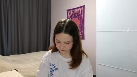 Anna online show from June 25, 3:28 am