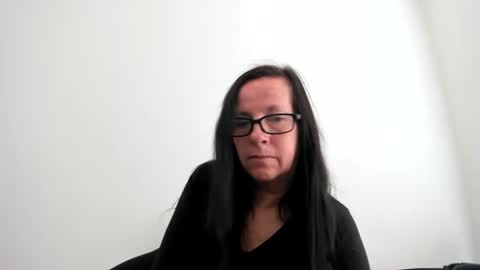 verysassypeachgoddess online show from February 16, 2:17 pm