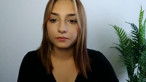 Ana online show from April 9, 7:14 am