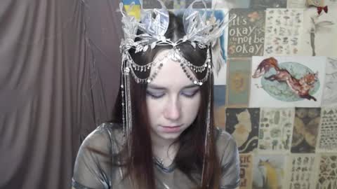 veryveryvery_shy online show from February 4, 6:49 am