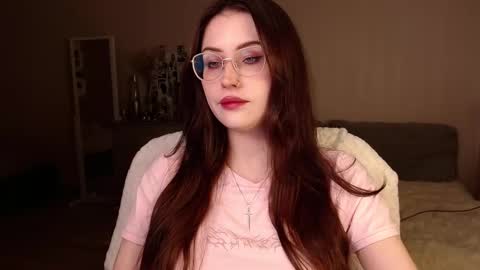 Iva  online show from March 7, 9:00 pm